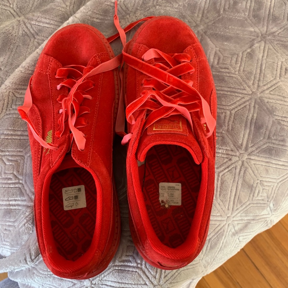 Velvet Puma Sneakers